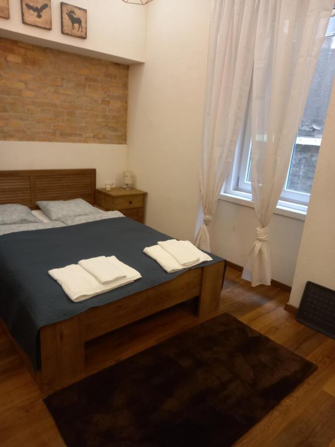 Liszt Ferenc Square Studio Apartment บูดาเปสต์ ภายนอก รูปภาพ